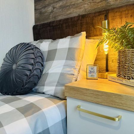 The Hideaway Villa Scarborough Buitenkant foto